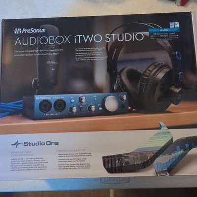 Presonus AudioBox iTwo Studio | AudioBox iTwo HD7 Headphones M7 Mic S1 Artist