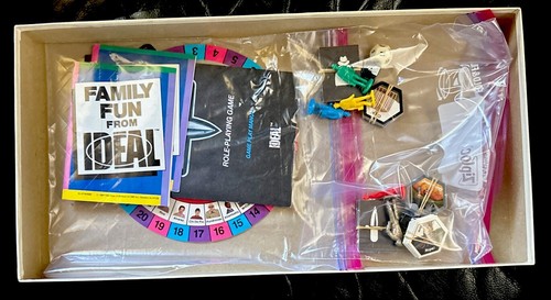 VINTAGE Cloak and Dagger Role Playing Board Game Ideal 1984 Complete RARE - Picture 3 of 14
