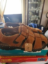 Jousen milan Hiking Sandals Size 11 tan MY663