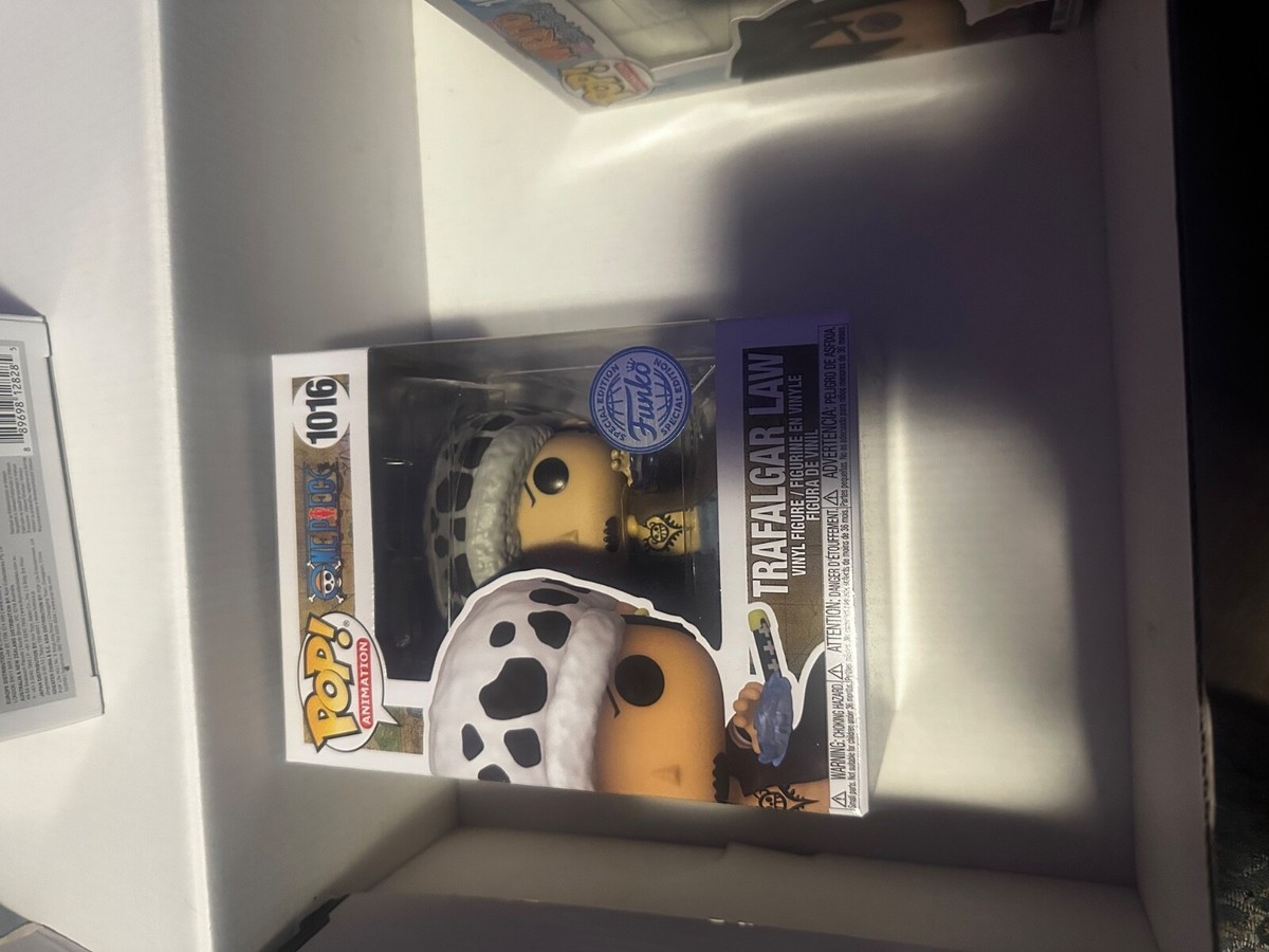 Funko Pop! Vinyl: One Piece - Trafalgar Law - AAA Anime (Exclusive