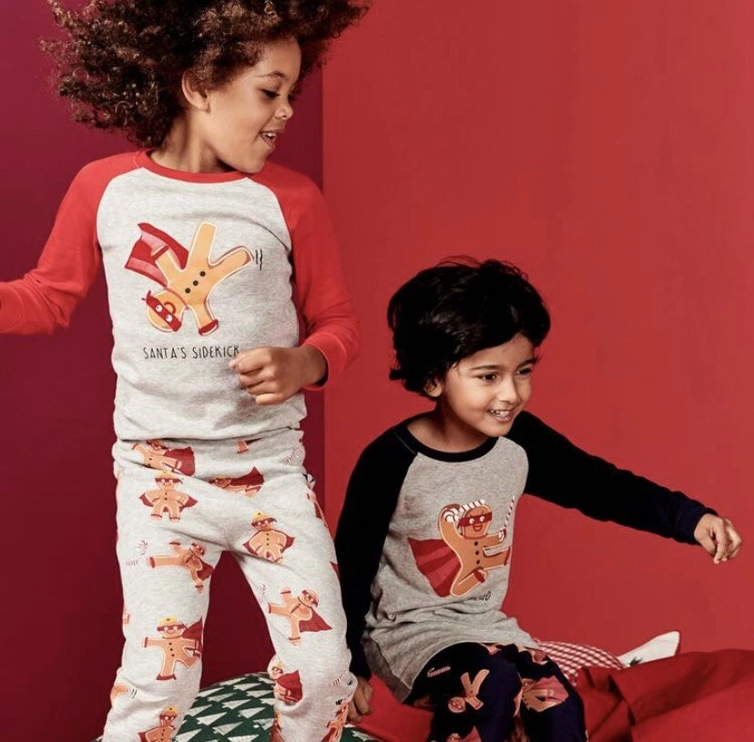 BNWT Debenhams Girls Gingerbread man Red white pyjamas Age 7 8