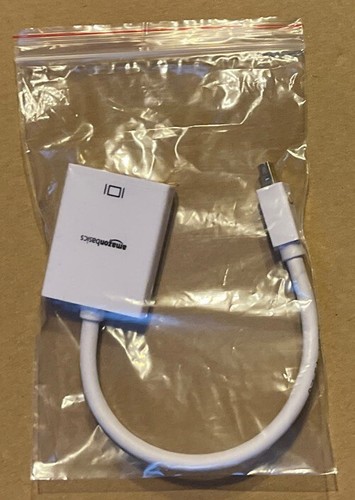 Mini Display Port to VGA Adapter Cable, Amazon Basics 1 Piece - Picture 3 of 3