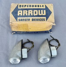 6 Small Arrow Marker Lights - 2 New In The Box 6 Small Arrow Marker Lights - 2 New In The Box