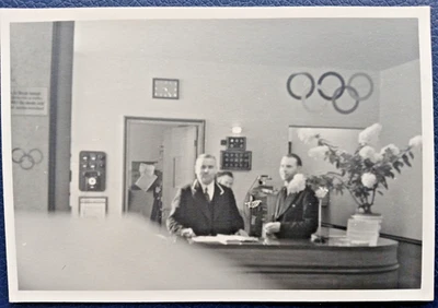 Olympiade Berlin 1936 Privatfoto Olympia-Büro / Organisationskomitee ? - Bild 1 von 2