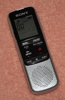 Sony ICD-BX140 4GB Digital Voice Recorder / Free shipping!