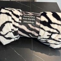 Extra Large Zebra Print Blanket Throw 200 X 220cm BNWT