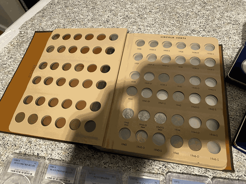 Dansco Album w 105 Lincoln Cents 1900's + 16ea PCGS graded Pennies + more! - Picture 10 of 19