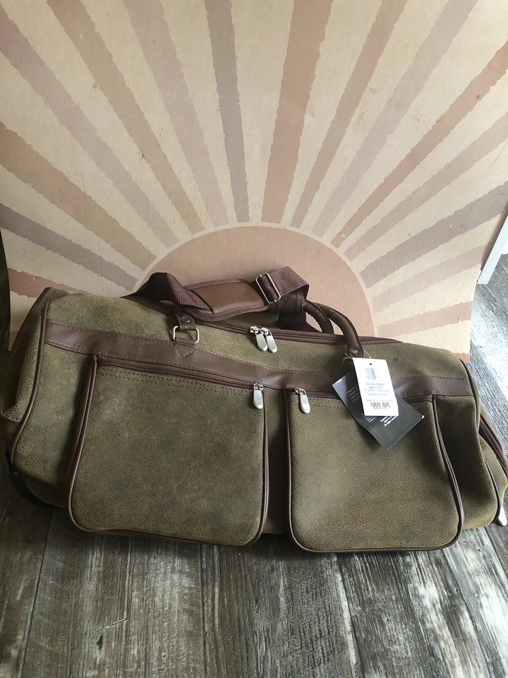 24” Embassy Under Seat Airplane Bag Heavy Duty Faux Leather Wheeled Travel Bag - Image 2 of 4