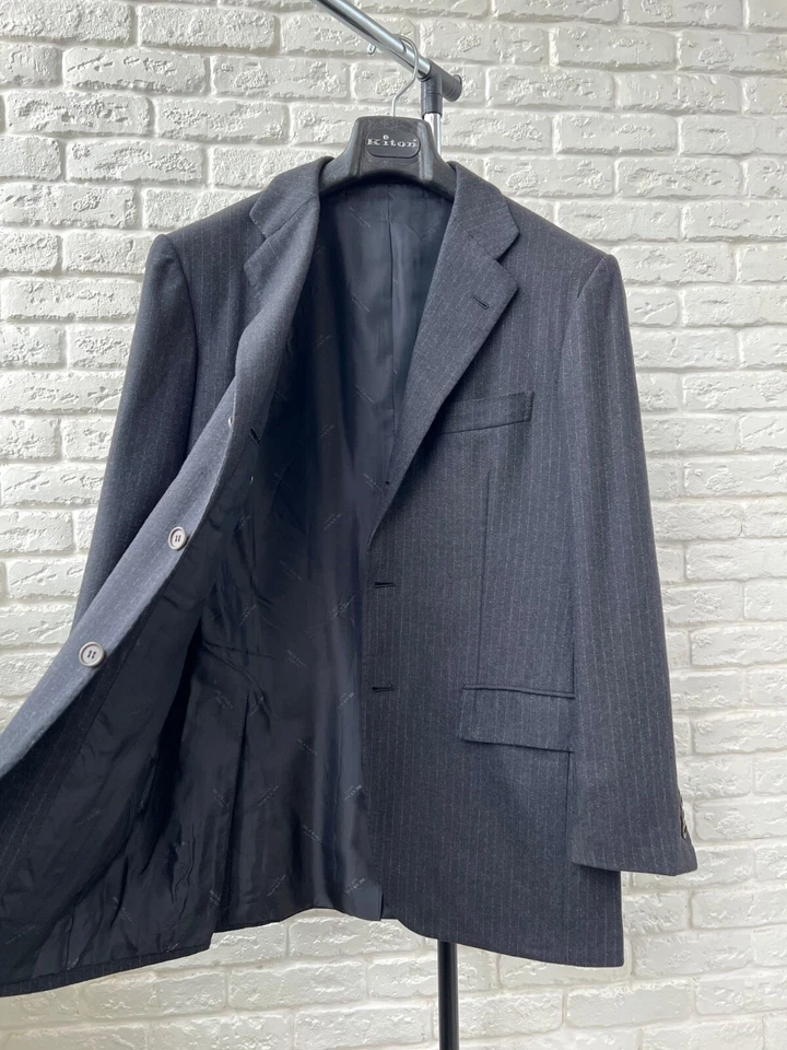 Kiton Napoli Striped Super 180's 100% Wool Blazer Jacket Men's Size 48 - Image 3 of 4