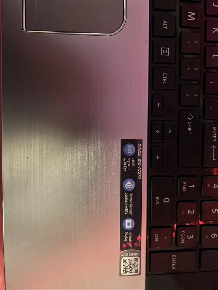 TOSHIBA SATELLITE L75-B7270 17.3" 640 GB 8GB INTEL PENTIUM 1.70 GHz Win 10 PRO Foto 4 de 4