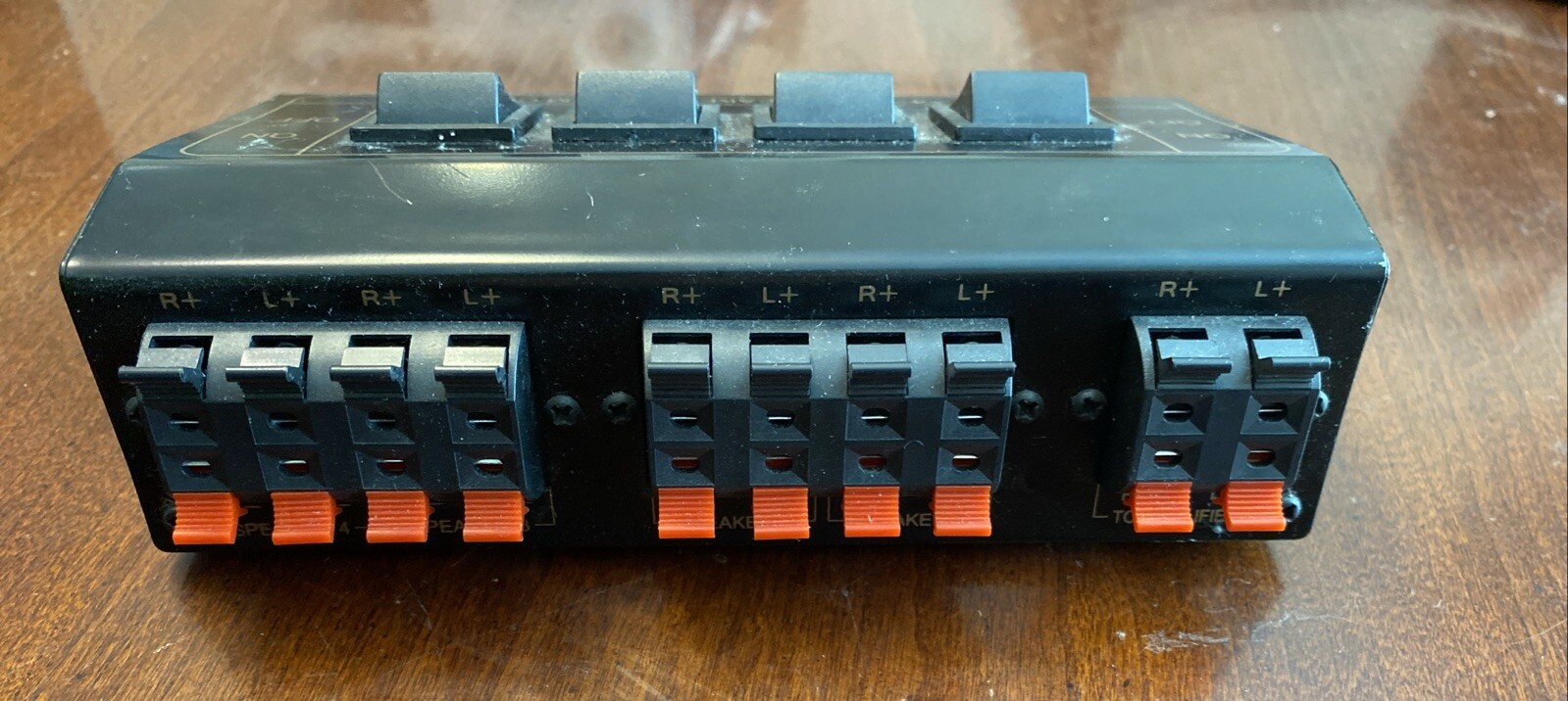 Goobay speaker switch box fino a 4 diffusori audio