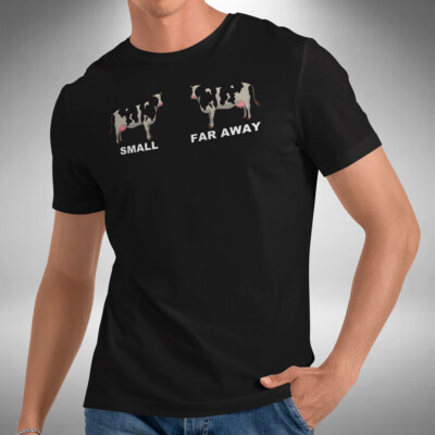 Herren-T-Shirt kleine Kuh weit weg lustig Vater Ted inspiriert britische Comedy-Serie