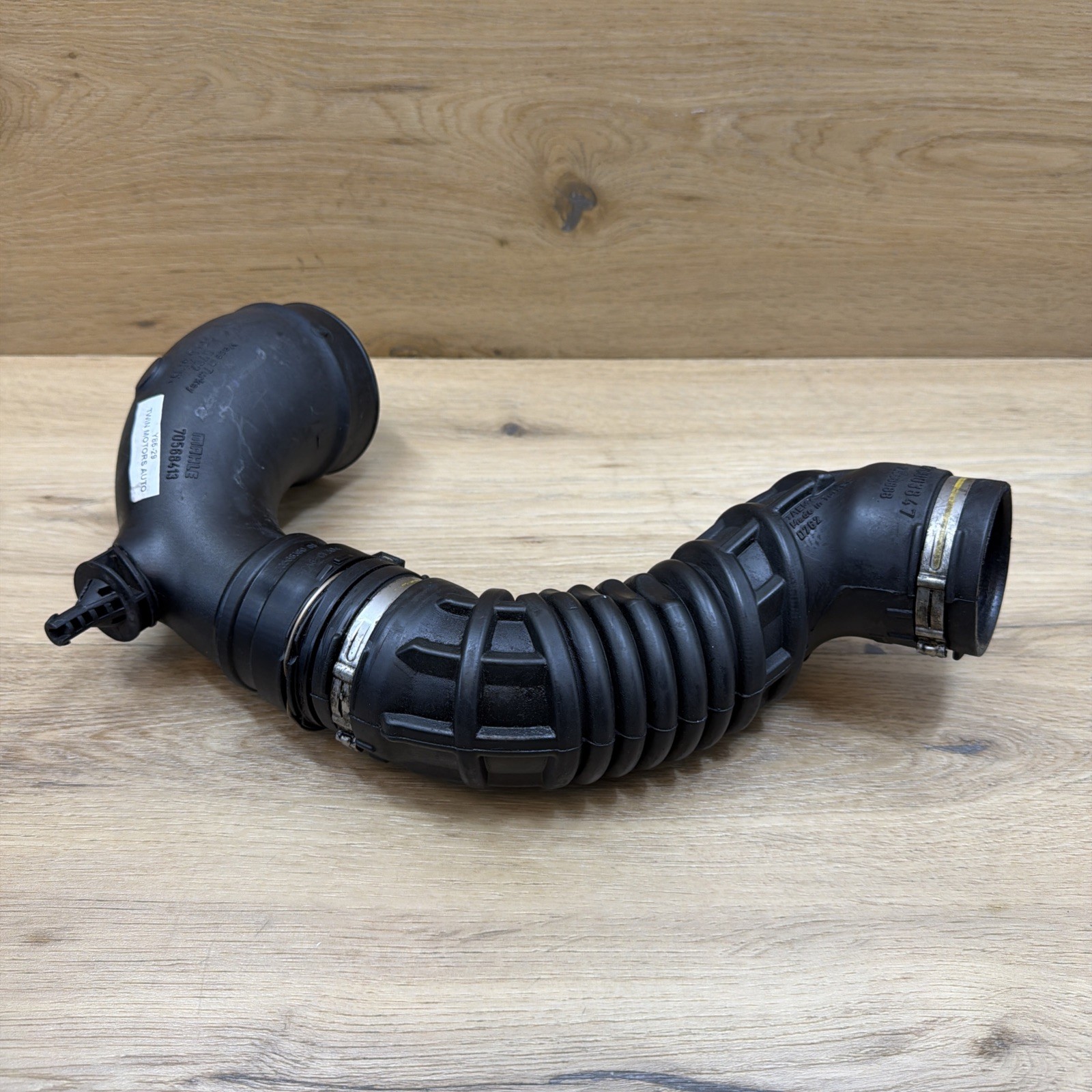 🟢2014-2020 Maserati Quattroporte S Q4 Right Side Air Intake Cleaner Hose Pipe🟢