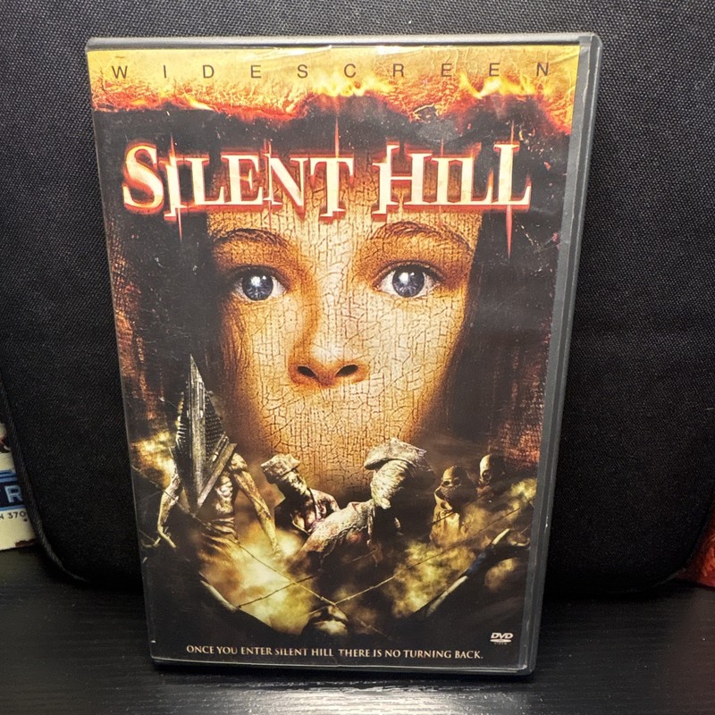 Sony Pictures Silent Hill DVD Widescreen R Horror Radha Mitchell Captioned