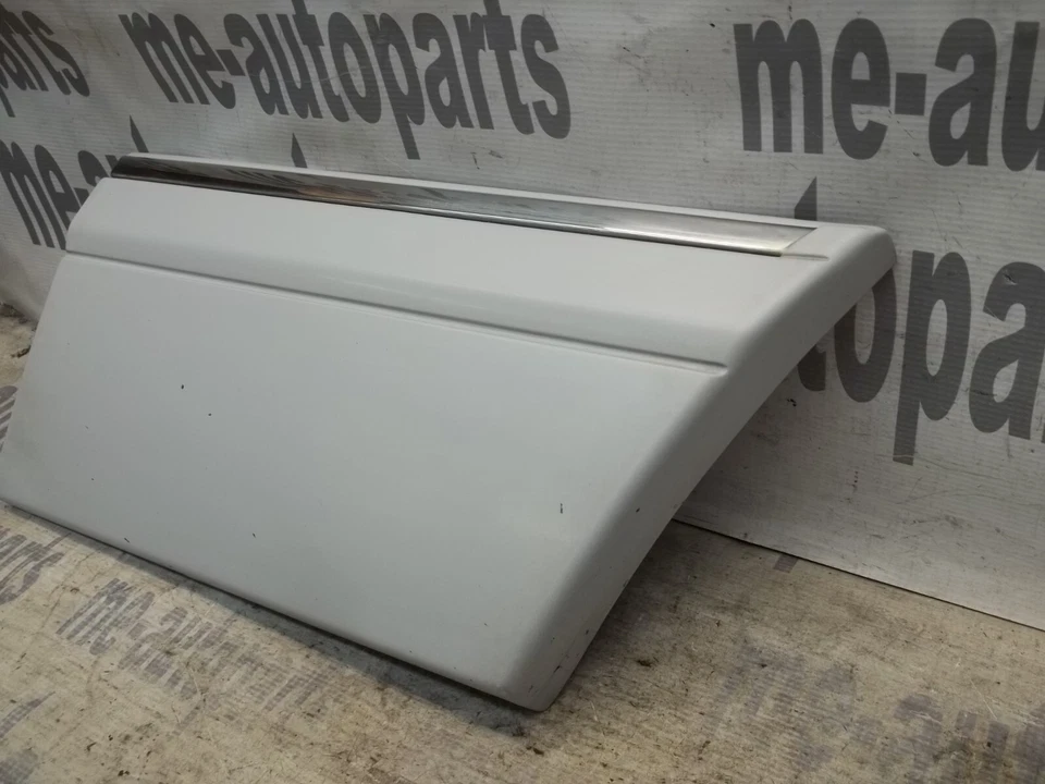 86-91 MERCEDES-BENZ W126 OEM RIGHT FRONT PASSENGER FENDER PANEL TRIM MOLDING - Image 3 of 4