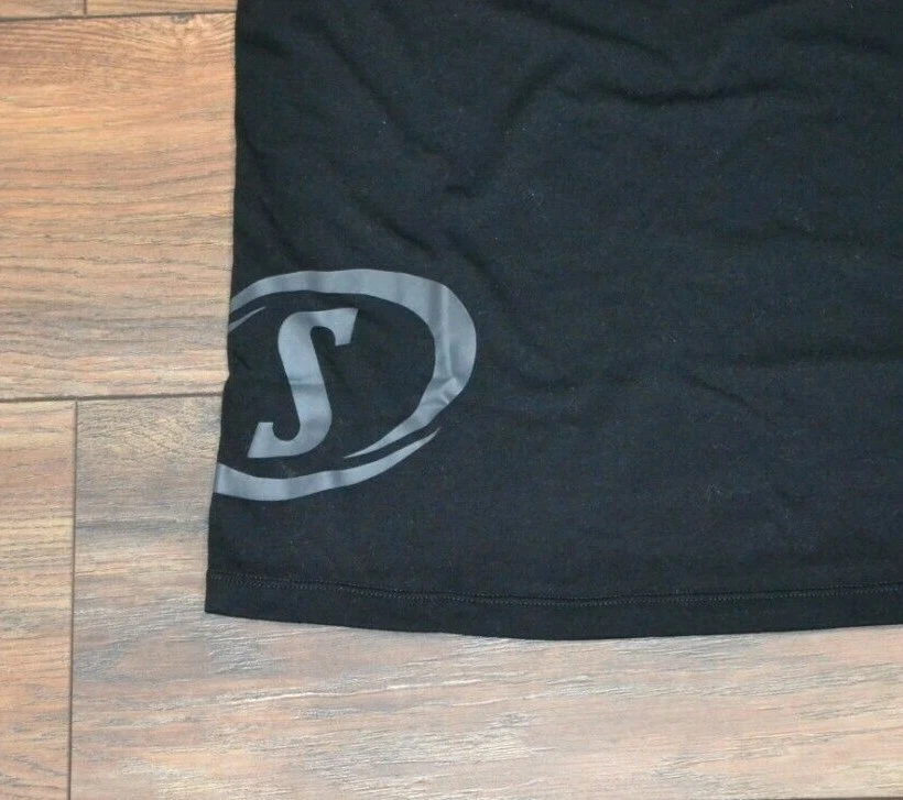 Camiseta sin mangas Spalding Activewear negra estilo logotipo camiseta sin mangas camisa de entrenamiento  Foto 2 de 3