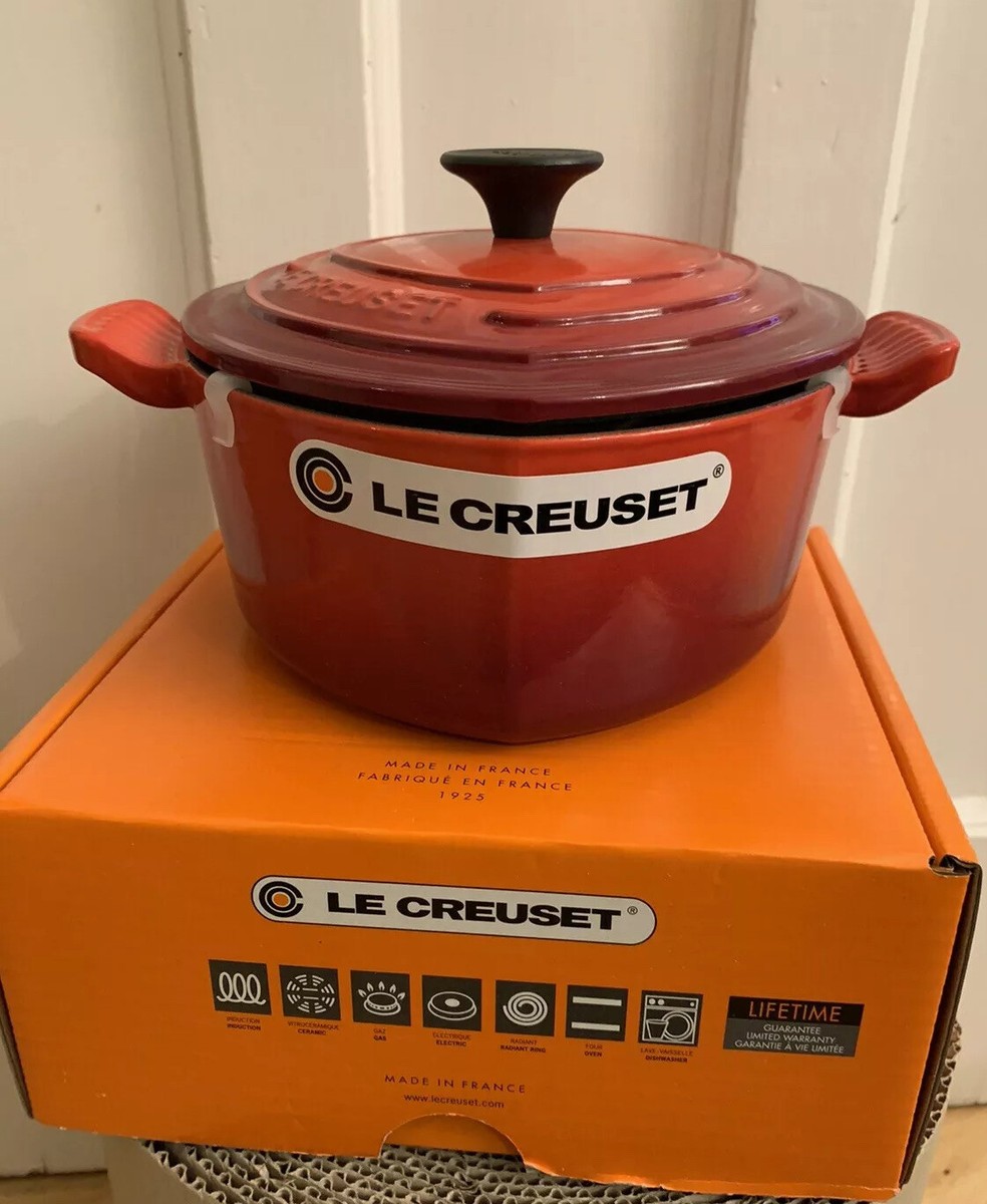 Le Creuset 20cm Classic Cast Iron Heart Shaped Casserole - Cerise