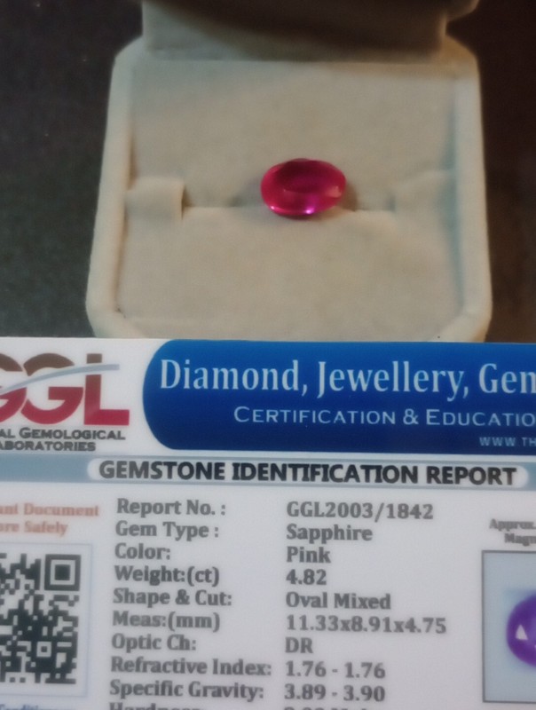 NATURAL EARTH MINED GGL CERTIFIED GEM TESTED HEATED OVAL PINK SAPPHIRE 4.82 CTS.