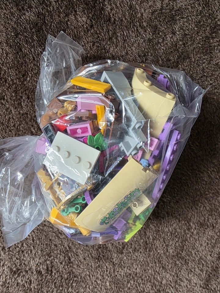 LEGO Disney Princess: Rapunzel's Tower 43187 - Tangled - Read Description - Image 3 of 4