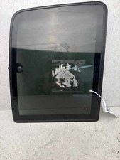 1988-1996 Chevy Pickup 2500 Quarter Glass Window Right Oem 1988-1996 Chevy Pickup 2500 Quarter Glass Window Right Oem
