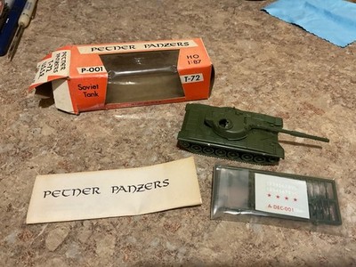 Petner Panzers P-001 Soviet T-72 Tank HO 1:87 Model Kit w/ Decals Vintage 1986