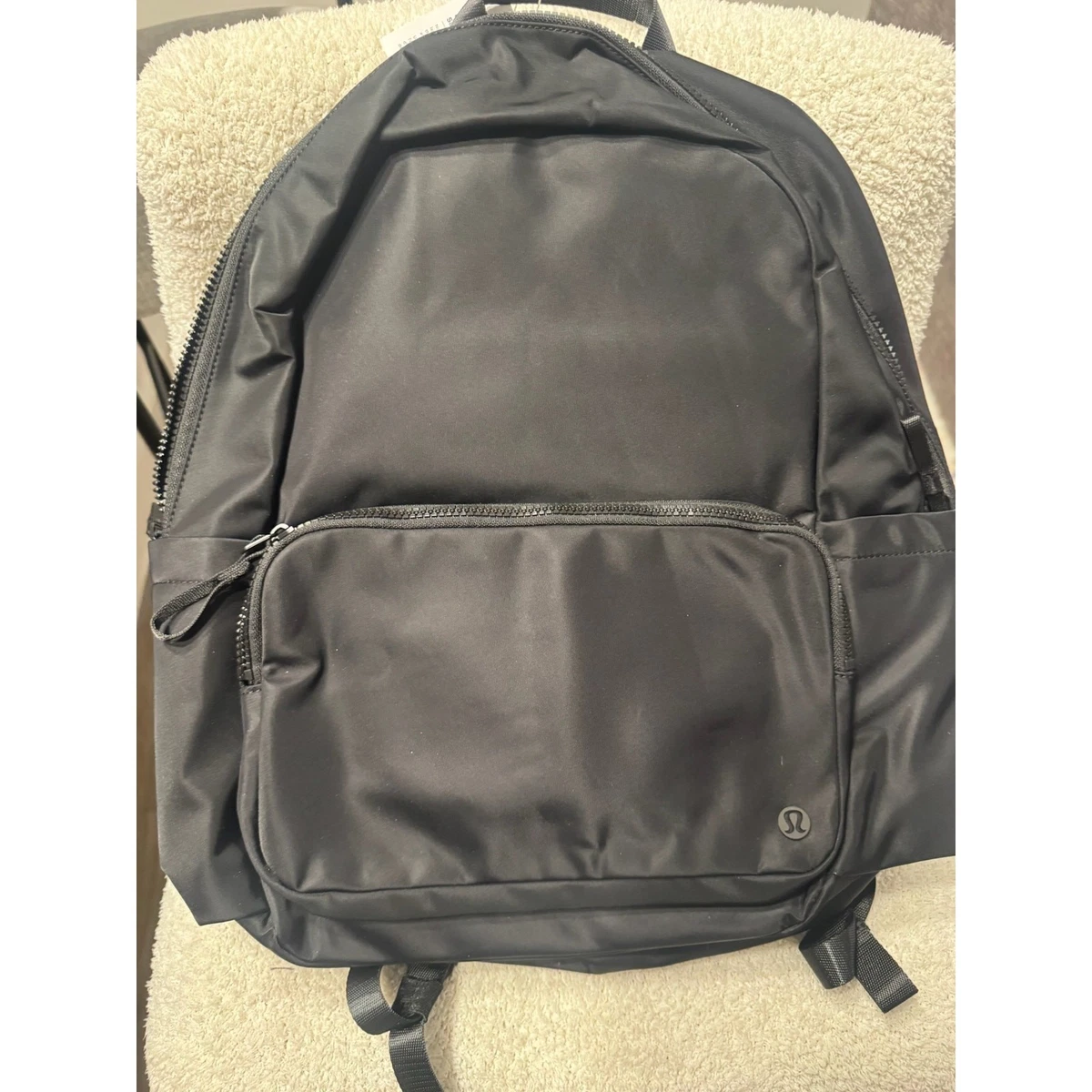 lululemon athletica Black Nylon Buckle-Front Backpack Lululemon athletica Everywhere Backpack 22L *Metal Hardware  main image 3