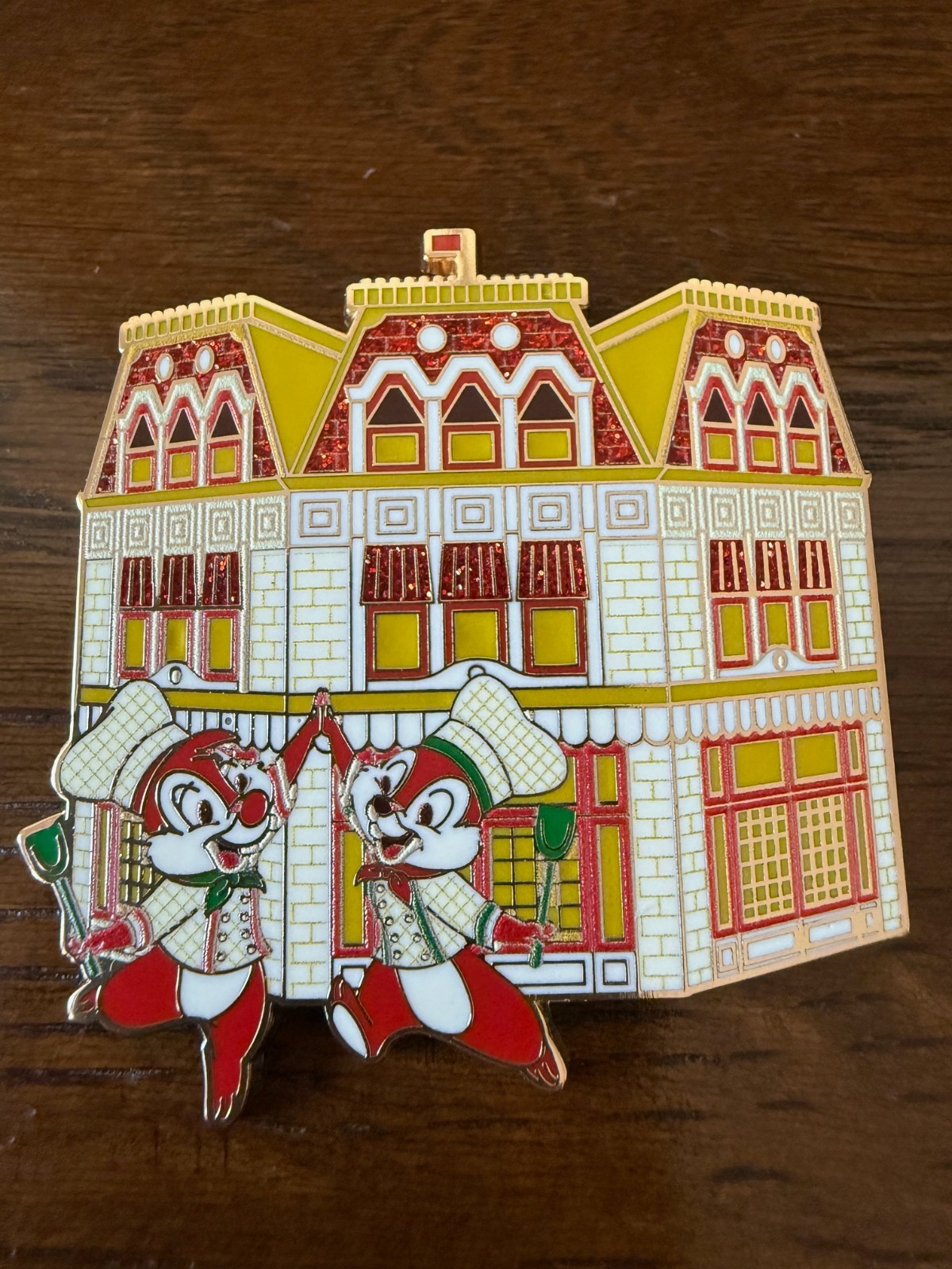 2025 Disney Parks Mickey’s Very Merry Christmas Mystery Pin Chip & Dale 