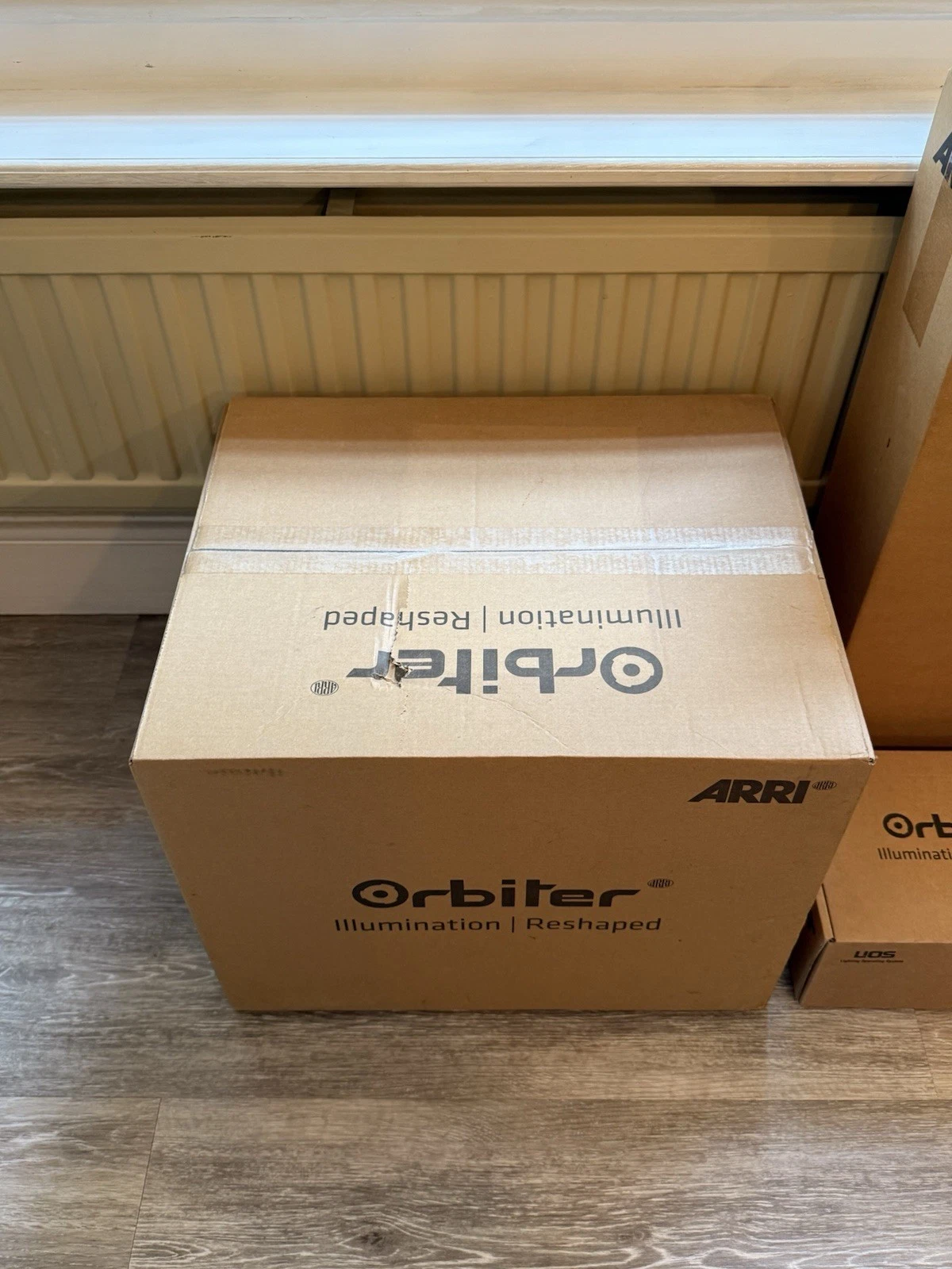Arri Orbiter Film Studio Photography Theatre Light With Yoke Screen Cable - New 6