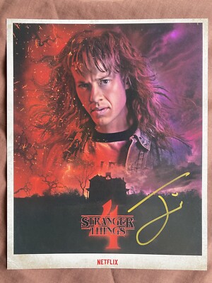 Joseph Quinn Genuine Autograph, Signed In Person, 10x8 Photo, Stranger Things.