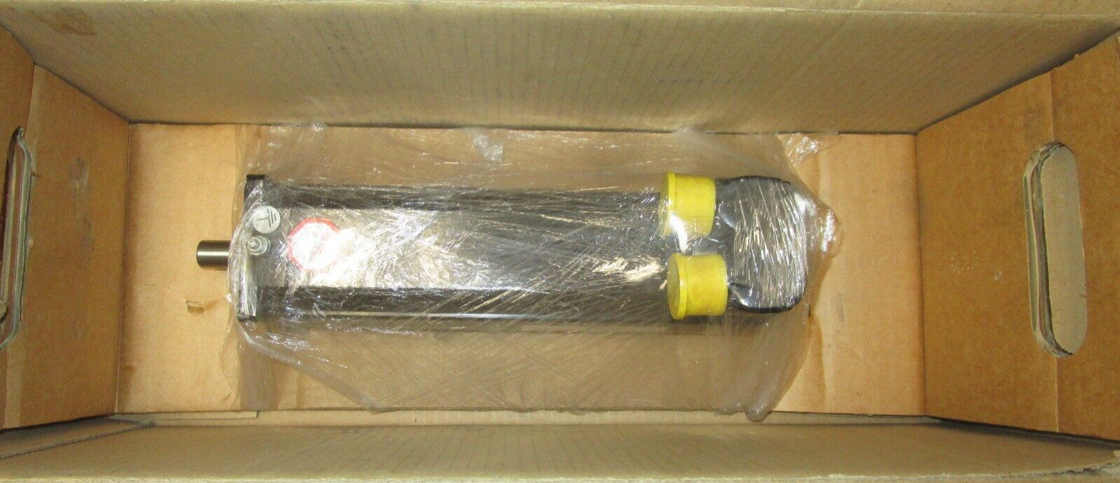 SCHNEIDER ELECTRIC SERVO MOTOR SH070/60030/0/0/00/00/00/11/00 (New)