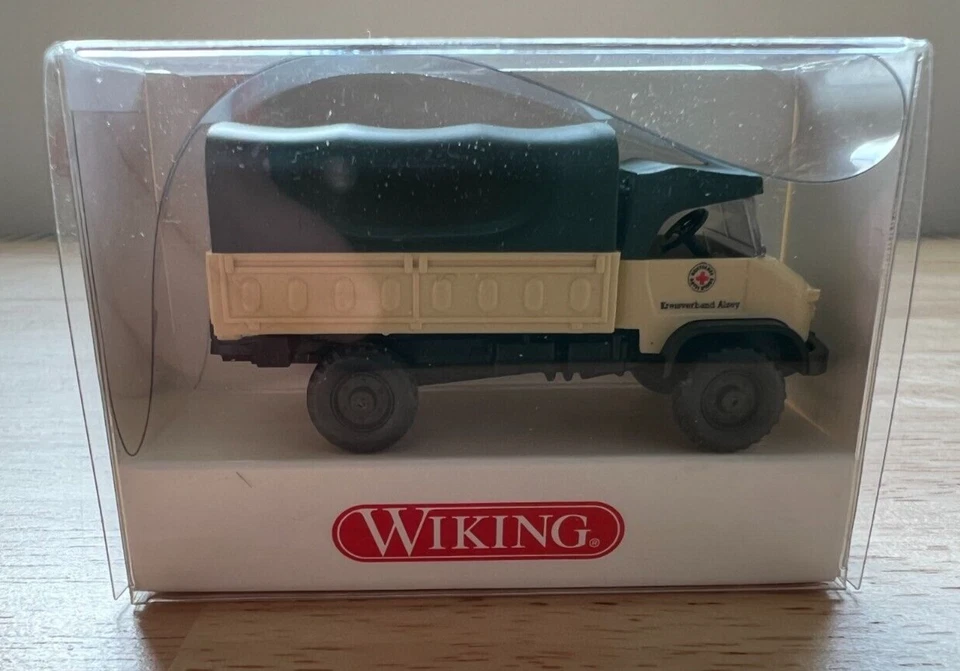 Wiking 865 01 25 DRK Unimog S 404 H0 OVP