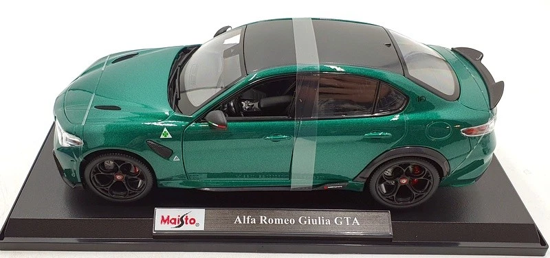 Maisto масштаб 1/18 литая модель 46629 — Alfa Romeo Giulia GTA — зеленый металлик - Изображение 3 из 4