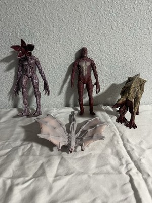 Namco - Stranger Things - Bloody Vecna Demogorgon Demodog Demobat Vinyl Figures