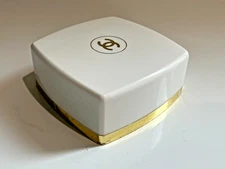 Vintage Chanel No. 5 Luxury Bath Powder 2oz Almost Full w/ Puff 576 White & Gold
