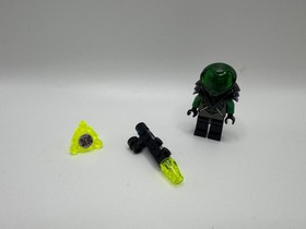 Used LEGO Space Insectoid sets 6905 6903 6837 6817 Complete with instructions