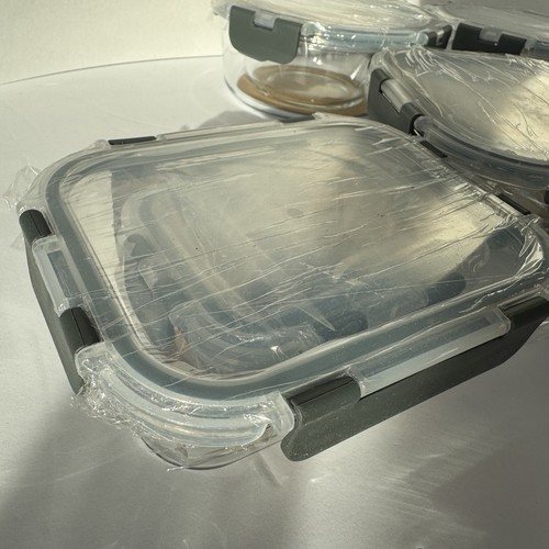 Komuee Glass Food Storage Containers, Only 11 Containers, 23 Pcs, One Broken - Picture 13 of 17