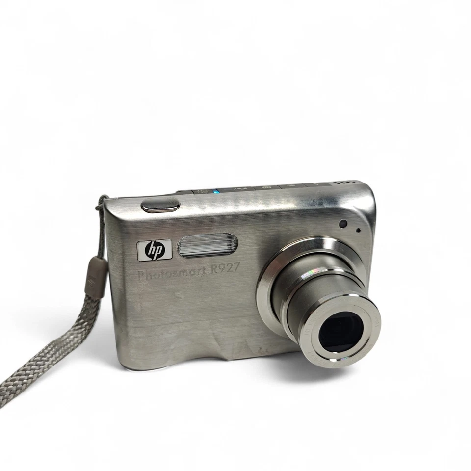 HP Photosmart R927 Digital Camera 8.2MP Silver Retro 2000s Digicam + Charger - Image 3 of 4