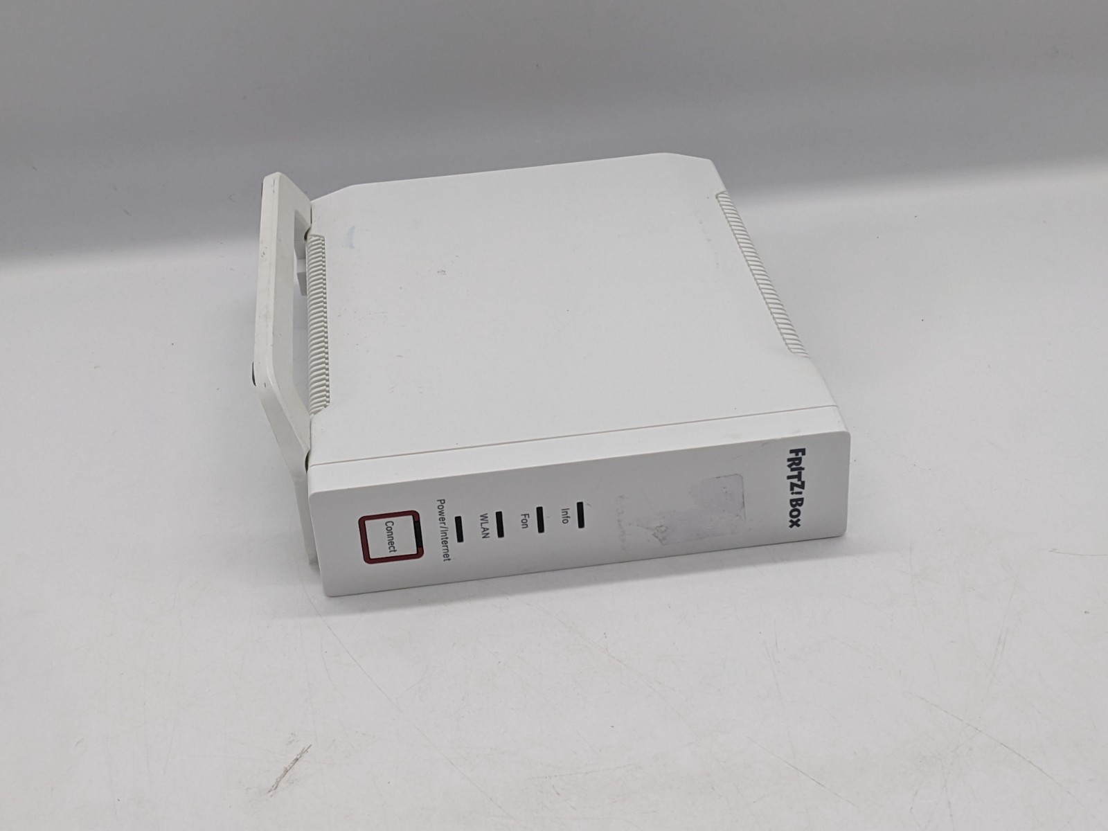 DAMAGED AVM Fritz Box 4060 wireless router gigabit WAN DECT WiFi 6 mesh READ