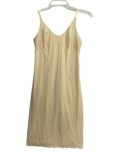 VTG Sears THE DOESNT SLIP Nylon AntiCling Full Slip nude 32 Beige 80s 90s S