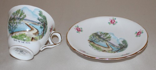 Vintage Royal Stafford Tea Cup & Saucer road to the isles Made in England /#5 - Picture 4 of 22