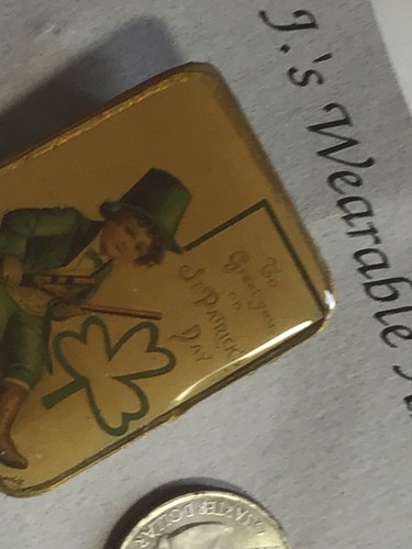 St Patrick Vintage Enamel Irish pin. Shamrock. Leprechaun - Picture 2 of 4