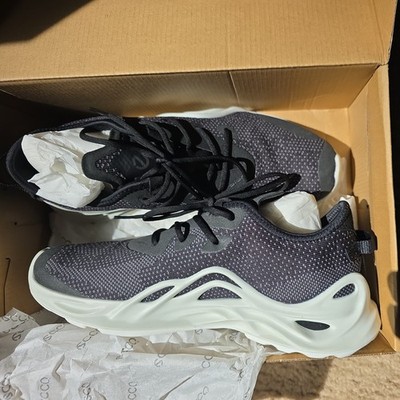 NIB Black White Ecco Bio Infinite Knit Textile Women's 8 - 8.5 