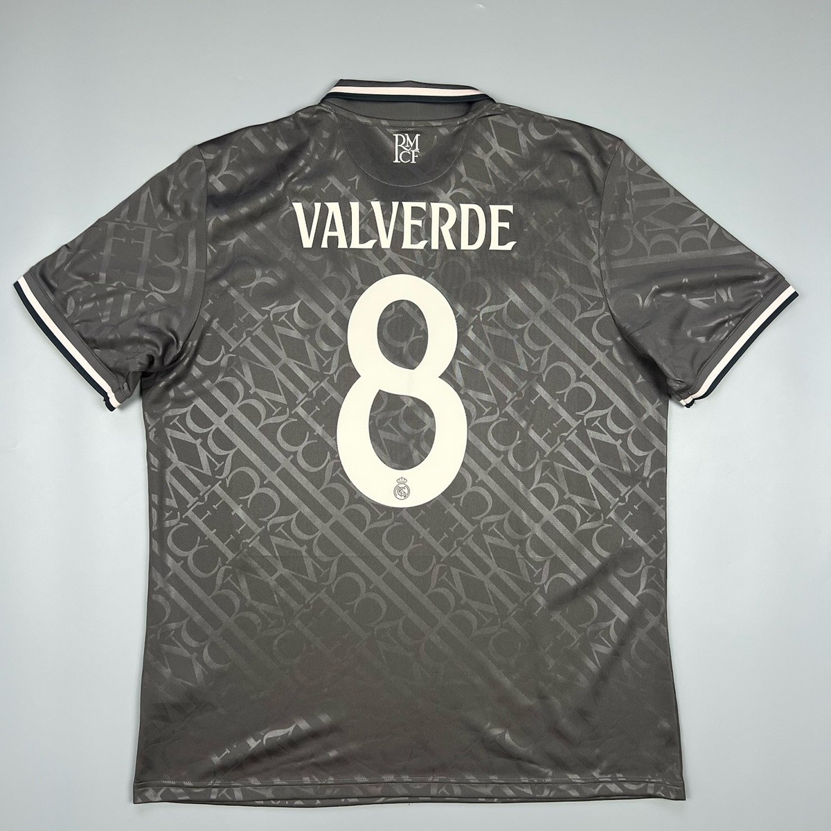 Real Madrid VALVERDE 長袖ジャージ Mサイズ グレー Valverde Real Madrid Jersey 24/25 Third Soccer Shirt IY1763 Adidas