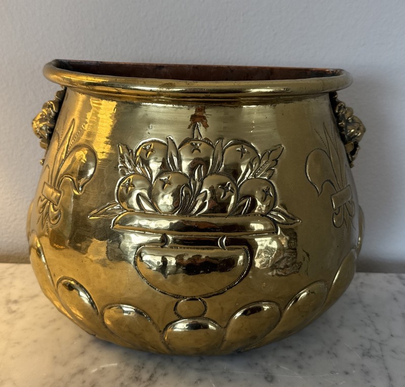 Antique 19th Century Brass Jardiniere Wall Planter Lions Head Fleur De Lis