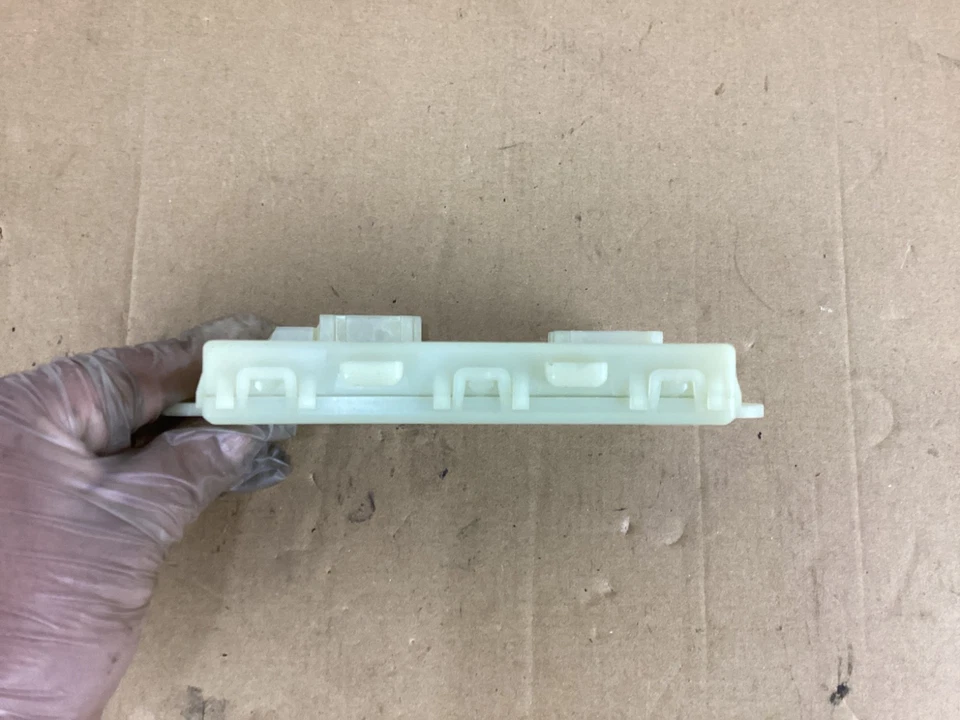 2013-2016 Mercedes Benz GL450 X166 Keyless Entry Computer Module A1669006208 OEM - Image 2 of 4