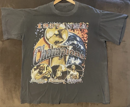 Single Stitch Chicago Bulls NBA Championship Ra 1990s vintage concert t-shirt, vintage, size XL, single stitch, B+ condition