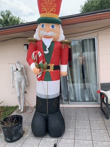 Members Mark 10 Ft Prelit Holiday Inflatable Vintage Nutcracker Red Deluxe