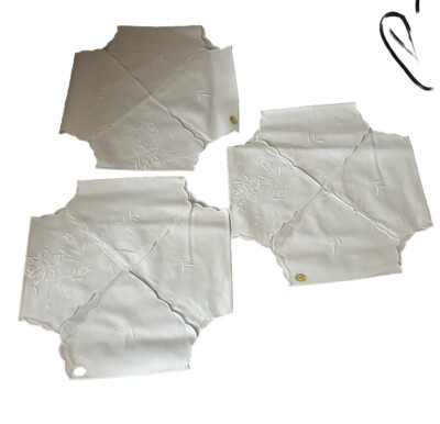 Vintage Hot Roll Bread Covers Cotton 11'' X 11''Embroidery Designs New Set Of 3