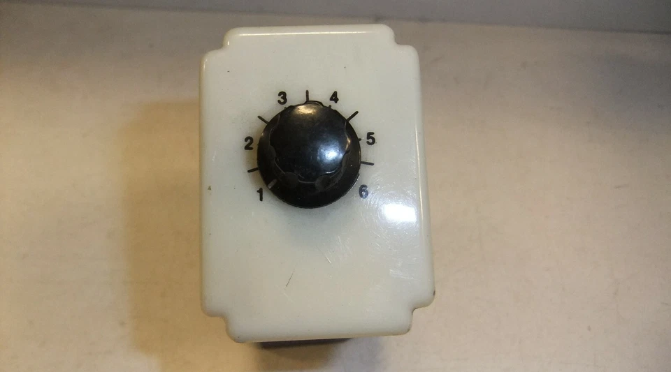 Furnas Time Delay Relay 46PT11A01 - Image 3 of 3