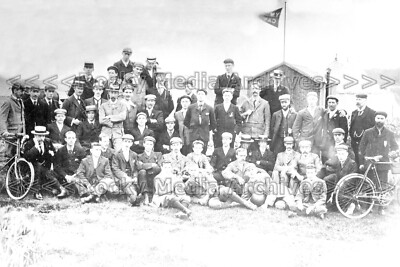 huu-21 Unidentified Y.M.C.A. Camp & Gruppe Männer. Foto
